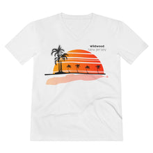 Load image into Gallery viewer, Vintage retro old school Style Wildwood New Jersey Men's Lightweight V-Neck Tee